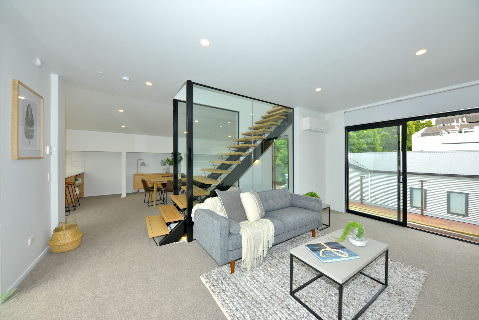 Peterborough Apartments Крайстчърч Екстериор снимка